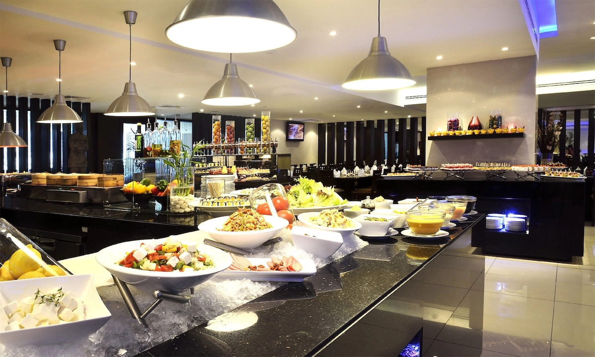 رستوران هتل آسیانا دبی